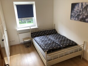 3 habitaciones, cuna de viaje, wifi y ropa de cama 