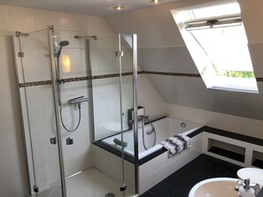Badewanne, Handtücher