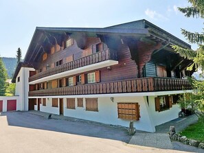 Exterior - Le Mont Blanc 2 by Interhome (Villars)