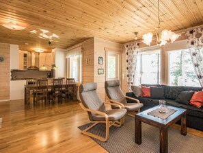 TV - Kärkiniemi by Interhome (Tuusniemi)