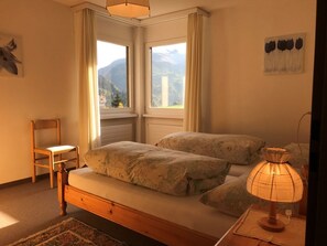 2 Schlafzimmer, Internetzugang