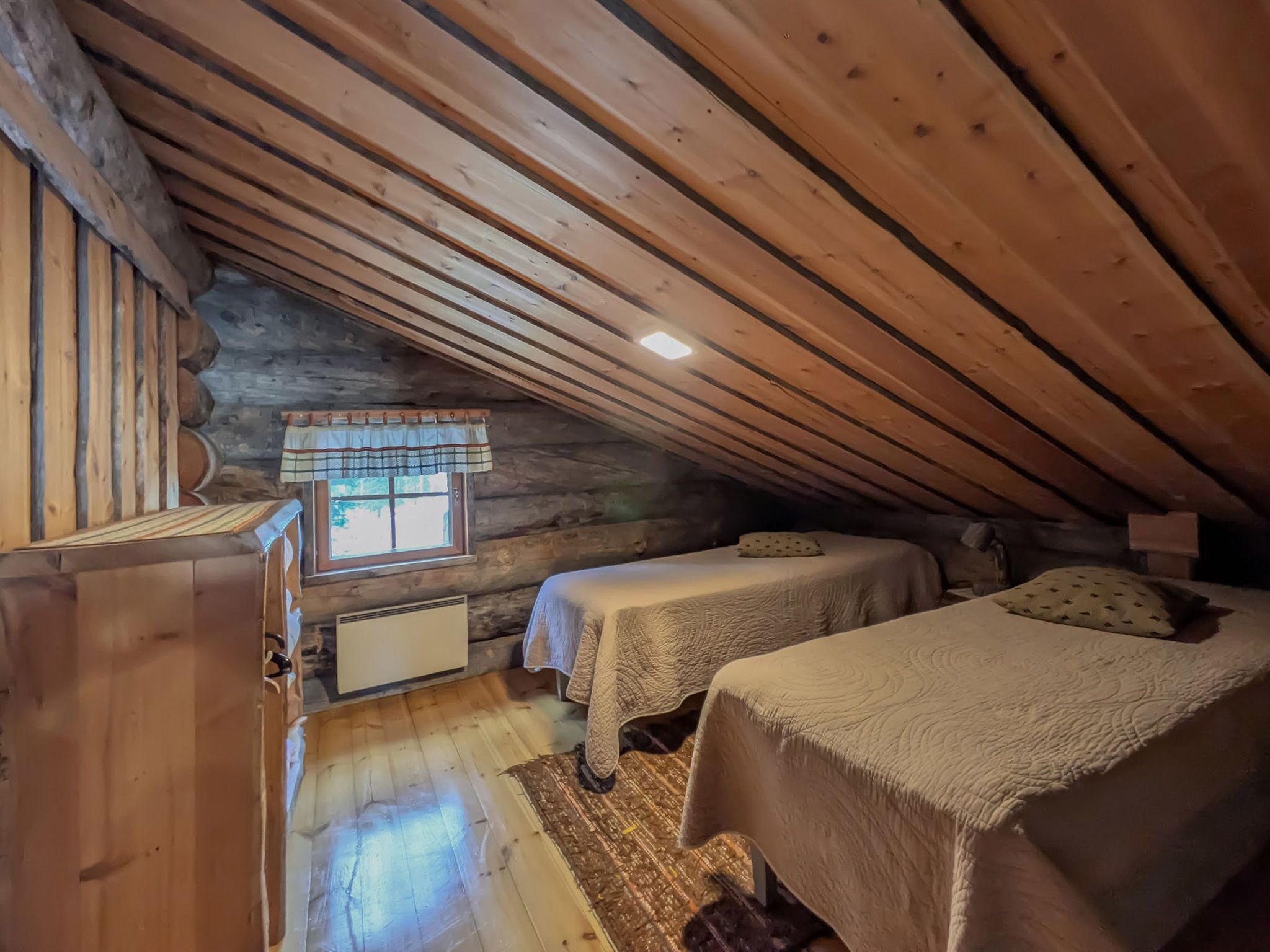 4 bedrooms