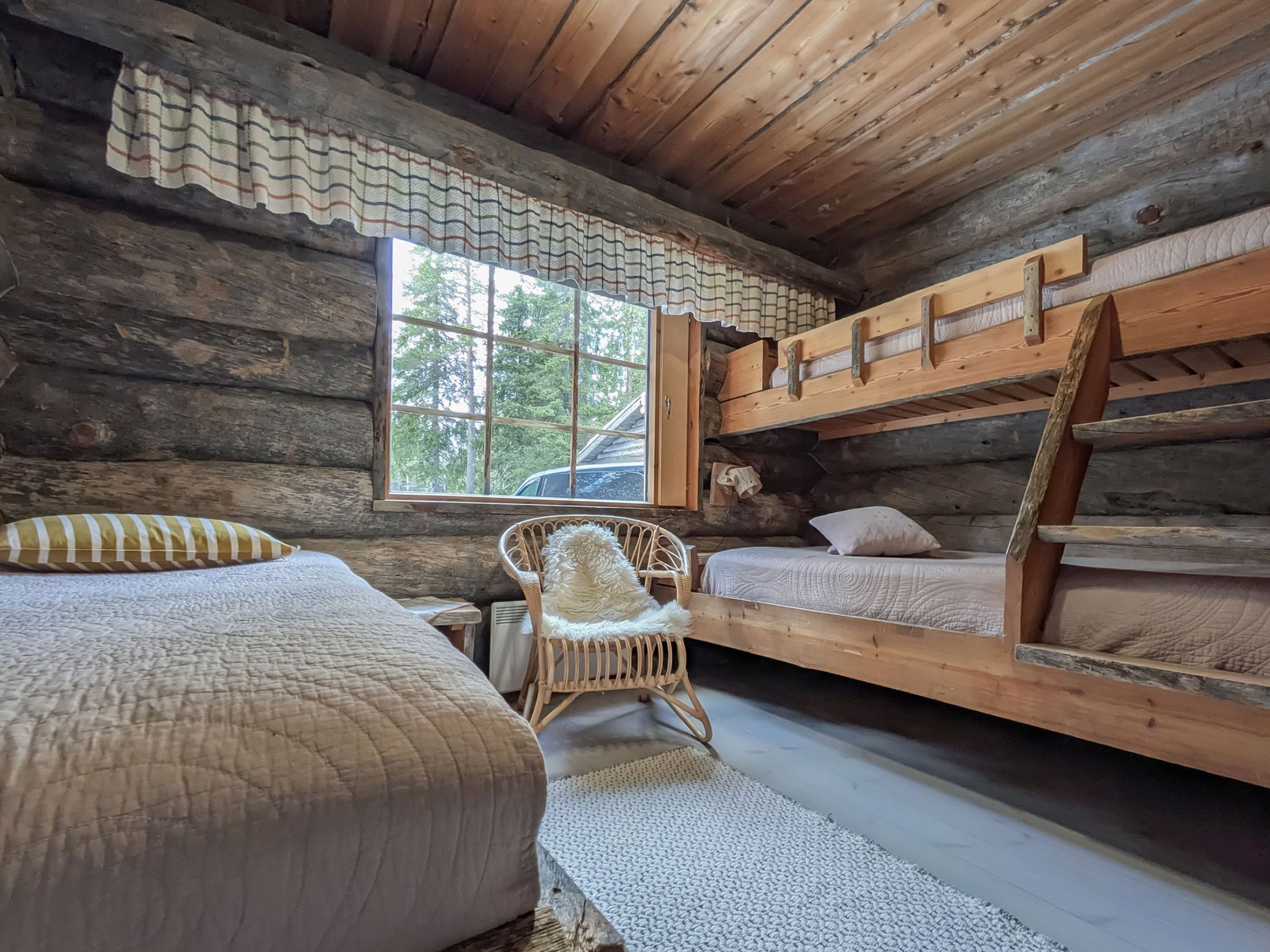 4 bedrooms