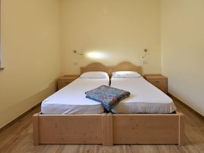 2 bedrooms, WiFi