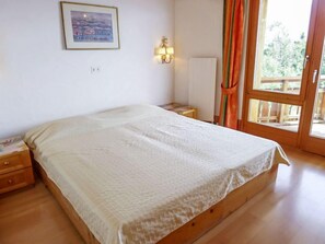 2 Schlafzimmer, Schreibtisch, Internetzugang