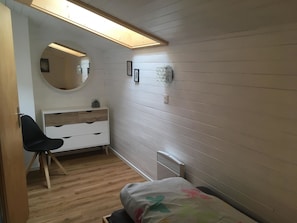 3 bedrooms, free Internet