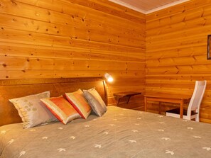 4 bedrooms