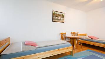 2 bedrooms, WiFi