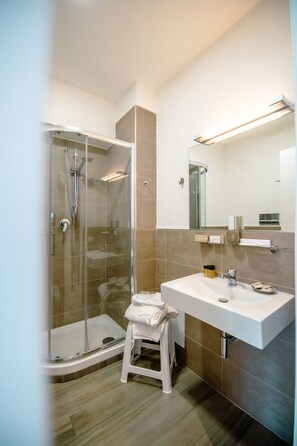 Comfort Room | Bathroom