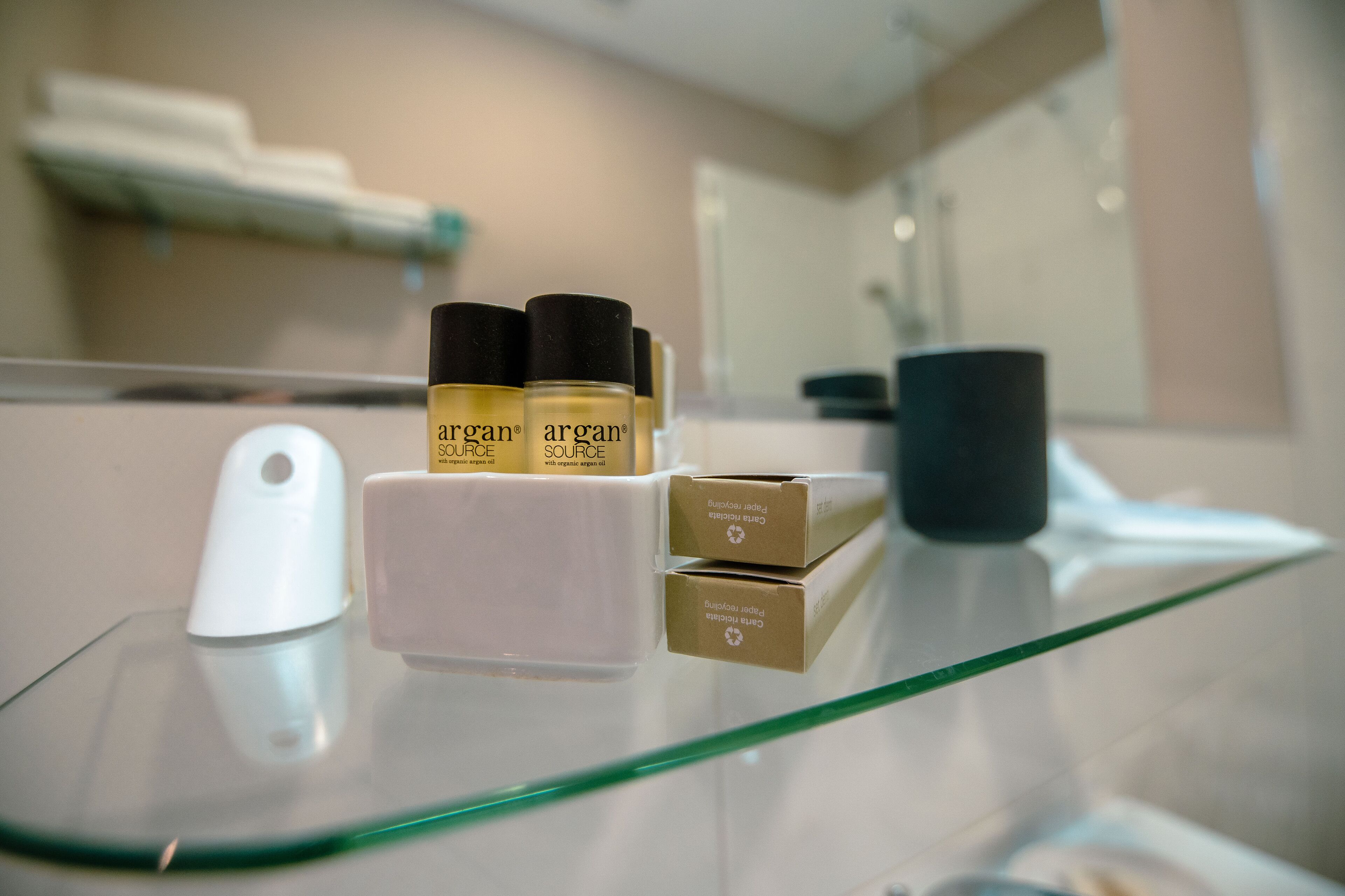 comfort double or twin room | bathroom | shower, rainfall showerhead, free toiletries, hair dryer