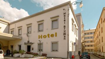 Facciata della struttura