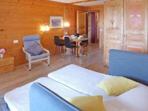 1 Schlafzimmer, Schreibtisch, WLAN