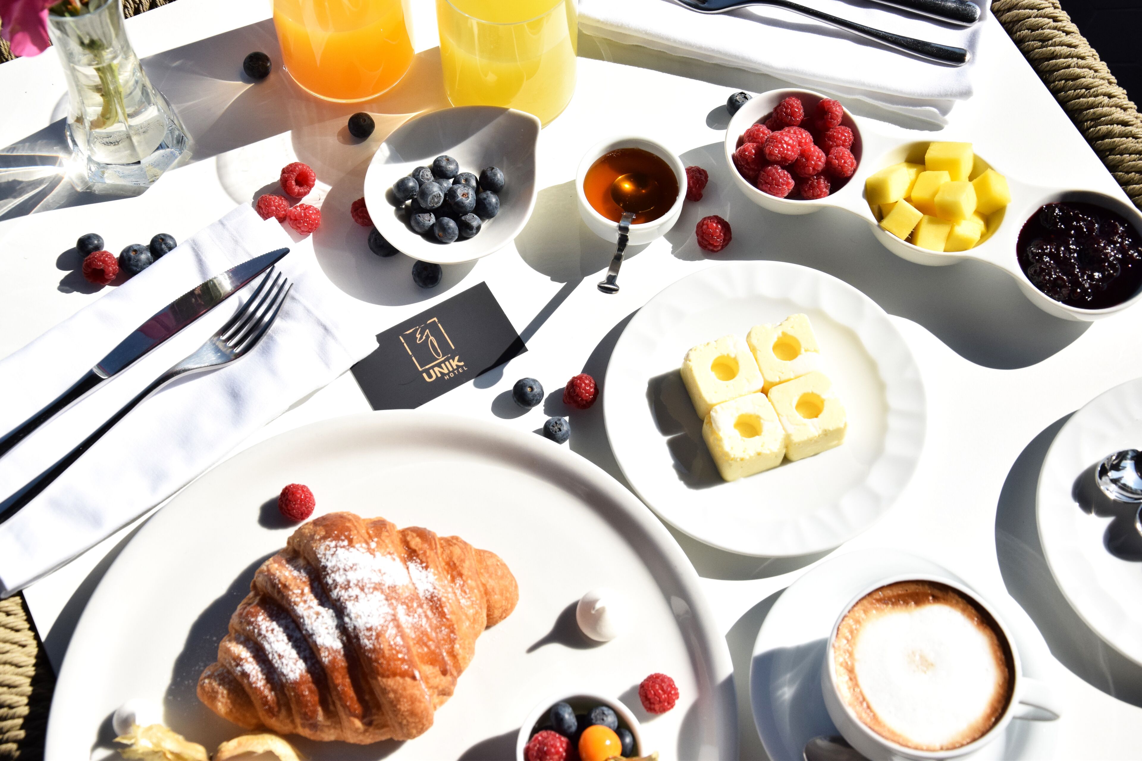 Free daily cooked-to-order breakfast