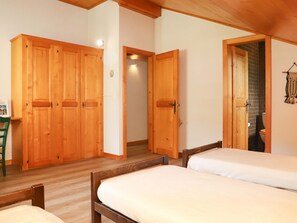 2 chambres, fer et planche à repasser, Wi-Fi