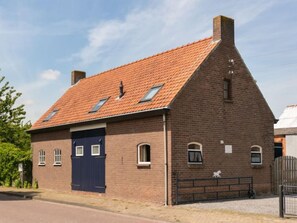 Exterior - Zeeuws-Vlaanderen by Interhome (Sint Kruis)