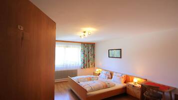 2 Schlafzimmer, Internetzugang