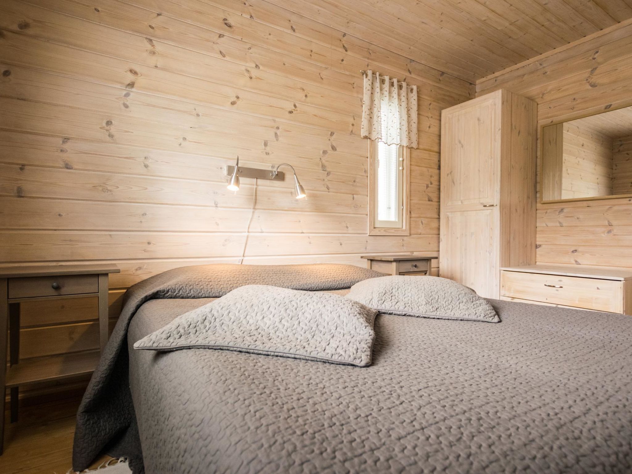 3 soverom og internettilgang