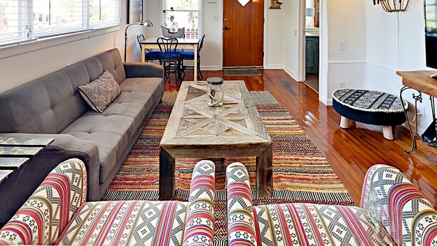 Living room - Anchor 17 (Port Aransas)