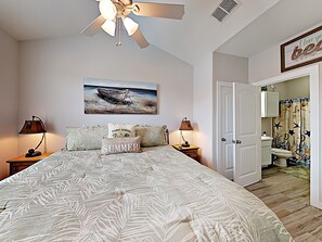 3 bedrooms, free WiFi - Beachside Bungalo (Port Aransas)