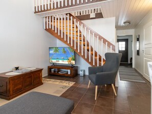 TV, DVD player - Loma tiki by Interhome (Nilsiä)