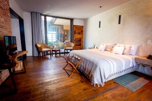 Caja de seguridad en la habitación y decoración personalizada 