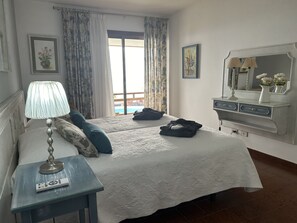 1 habitación, tabla de planchar con plancha y internet gratis 