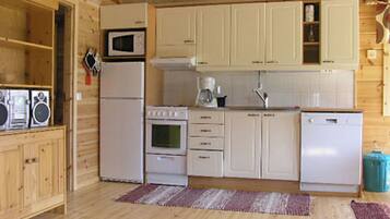 Fridge, microwave, dishwasher, cookware/dishes/utensils