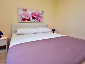 1 Schlafzimmer, Bügeleisen/Bügelbrett, kostenloses Internet