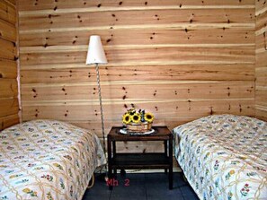 4 多间卧室、上网接入