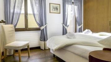 2 Schlafzimmer, Bügeleisen/Bügelbrett, WLAN