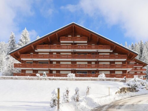 Rhodonite 24 by Interhome