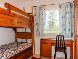 5 bedrooms