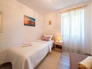 2 bedrooms, free Internet - Apartment Nada by Interhome (Lovran)