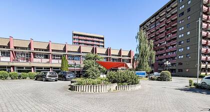 Amsel (A410) by Interhome