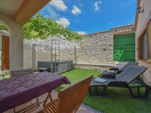 Outdoor dining - Vacation home Marko by Interhome (Zadar/Sukošan)