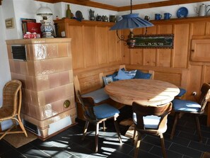 Dining - La Ruche, Chalet by Interhome (Saanenmöser)
