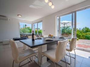 Dining - Graziani by Interhome (Krk/Kornic)