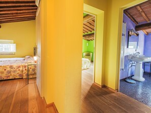5 bedrooms, internet