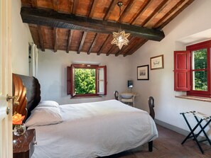 6 bedrooms, Internet
