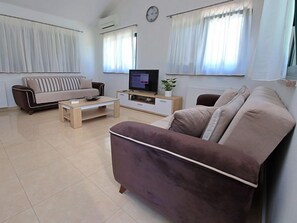 Fernseher