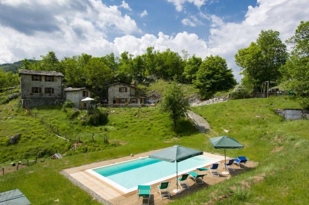 Paradiso I by Interhome