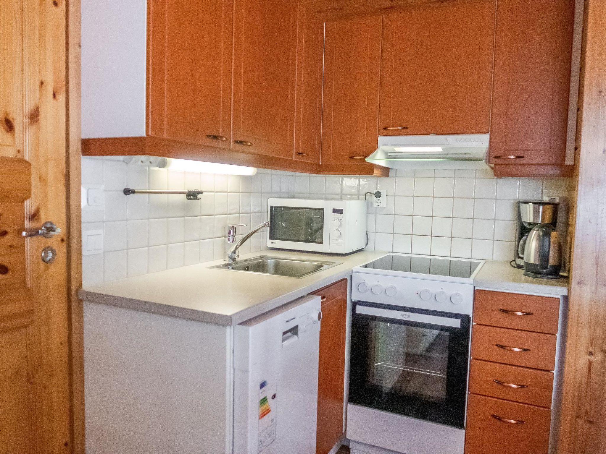 Fridge, microwave, dishwasher, highchair