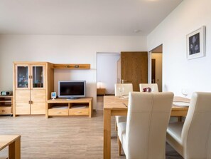 Interior - Rheinblick (A1208) by Interhome (Lahnstein (Koblenz))