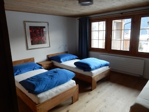 2 chambres, accès à Internet