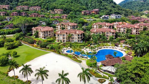 Casa Big Game, Private Pool, Concierge Service, access to the Beach Club!