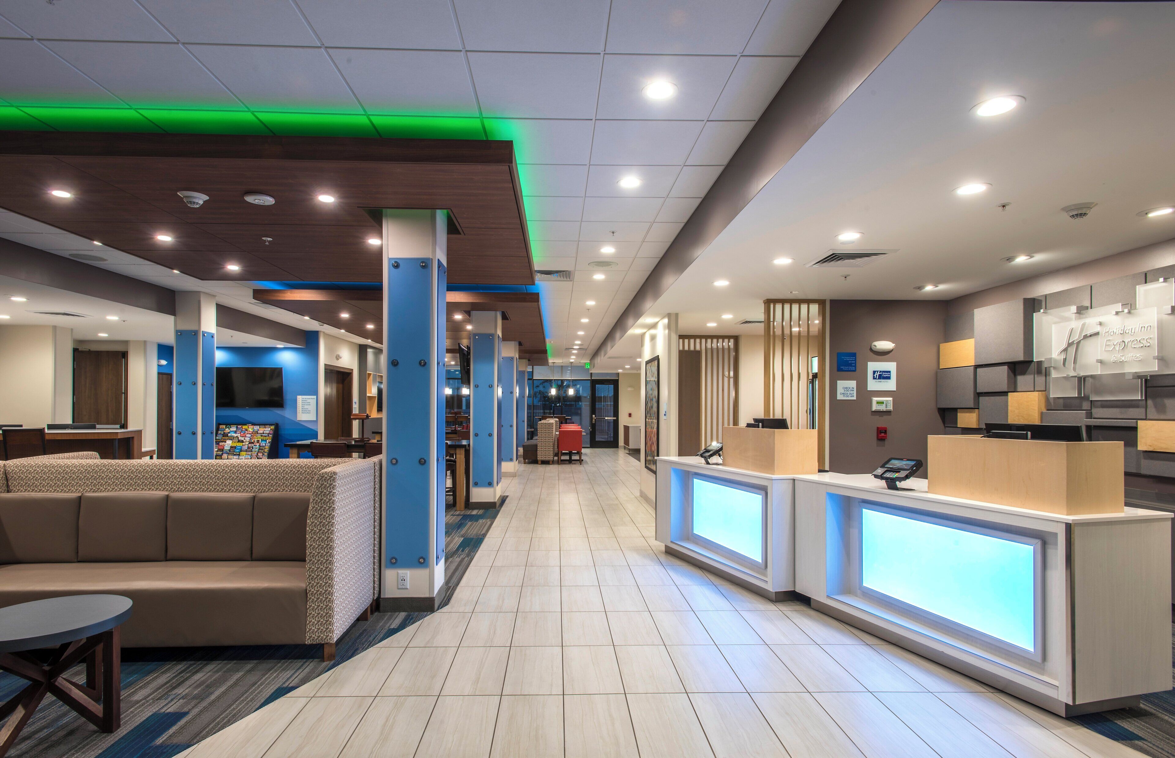 Photo - Holiday Inn Express & Suites Phoenix North - Happy Valley by IHG