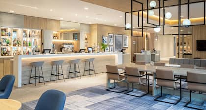 Courtyard by Marriott Inverness Airport