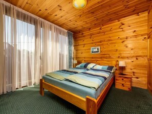 3 bedrooms