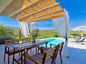 Outdoor dining - Vacation home Ravan by Interhome (Motovun)