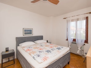 3 bedrooms, WiFi